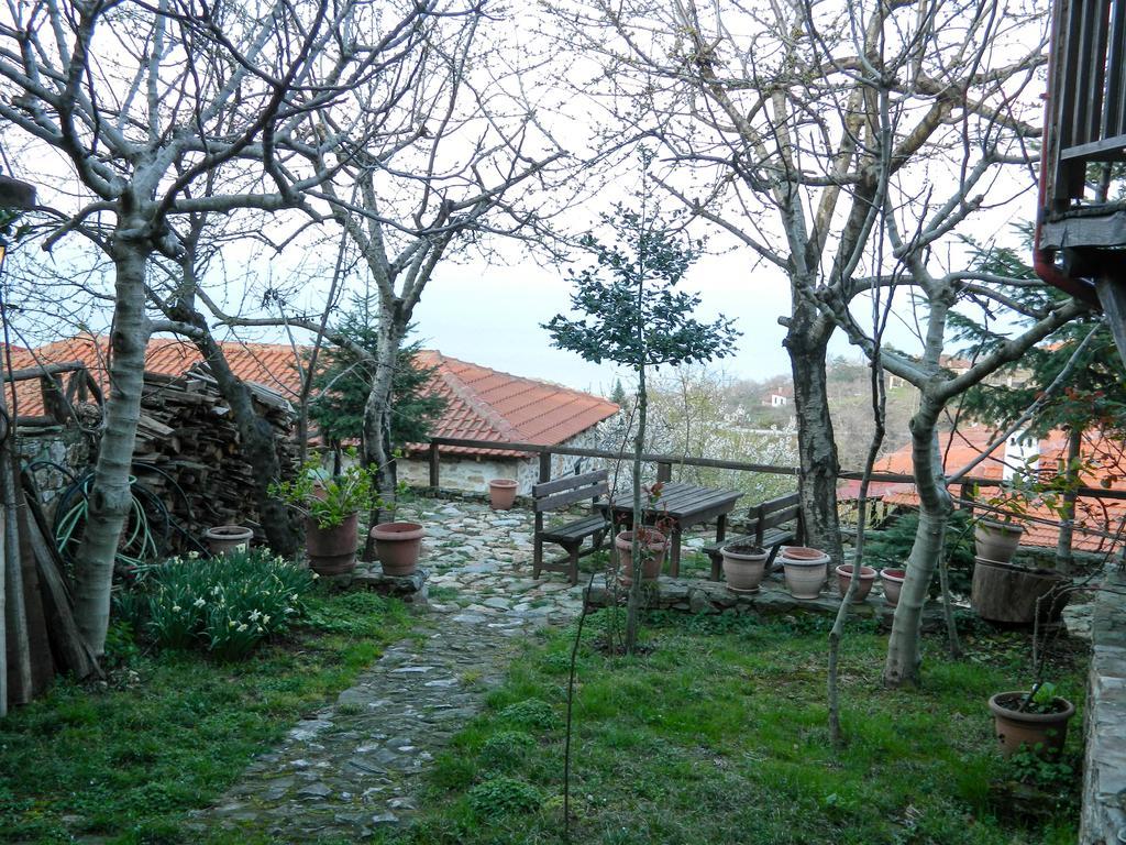 Guesthouse Klearchos Palaios Panteleimonas Esterno foto