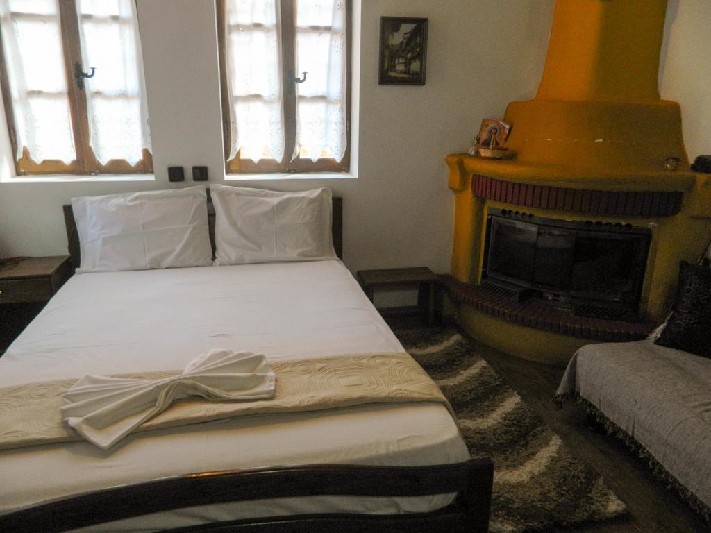 Guesthouse Klearchos Palaios Panteleimonas Esterno foto